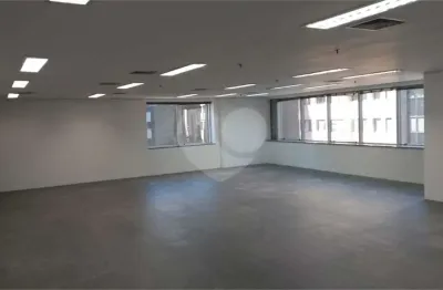 Casa comercial para alugar na avenida marquês de são vicente, 182, várzea da barra funda, são paulo, 1069 m2 por r$ 73.200