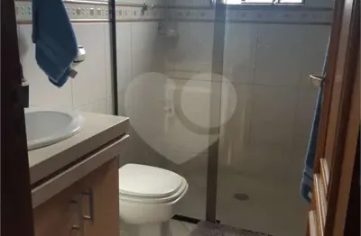 Casa com 4 quartos à venda na rua professor aguinaldo simões, 49, parque são domingos, são paulo, 192 m2 por r$ 1.100.000