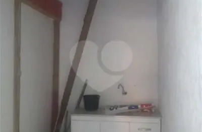 Casa com 11 quartos à venda na rua joaquim roseira, 133, jardim novo taboão, são paulo, 300 m2 por r$ 650.000