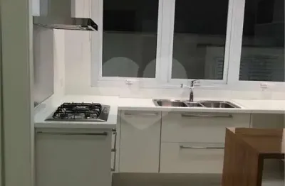 Casa em condomínio fechado com 3 quartos à venda na alameda phoenix, 1, alphaville, santana de parnaíba, 392 m2 por r$ 3.500.000