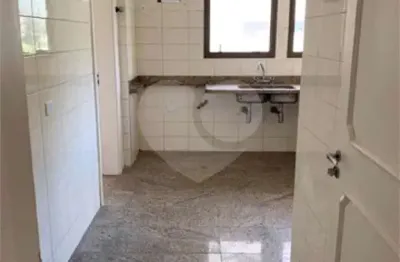Apartamento com 3 quartos à venda na rua professor josé horácio meirelles teixeira, 680, vila suzana, são paulo, 300 m2 por r$ 1.378.000