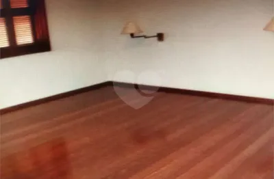 Casa em condomínio fechado com 4 quartos à venda na alameda guatemala, 407, alphaville residencial dois, barueri, 627 m2 por r$ 4.500.000
