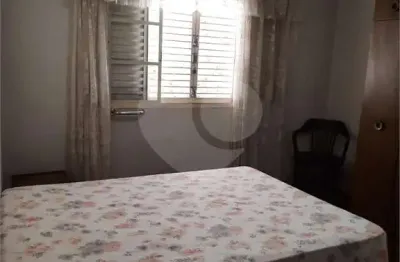 Casa com 4 quartos à venda na rua marechal edgar de oliveira, 35, jardim trussardi, são paulo, 194 m2 por r$ 2.640.000
