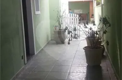 Casa com 3 quartos à venda na rua joão miranda de moura, 5, horto florestal, são paulo, 150 m2 por r$ 750.000