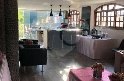 Casa com 6 quartos à venda na rua alexandrina, 111, tremembé, são paulo, 630 m2 por r$ 3.000.000