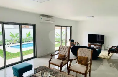 Casa em condomínio fechado com 6 quartos à venda na alameda itanhaém, 810, alphaville, santana de parnaíba, 400 m2 por r$ 2.999.990