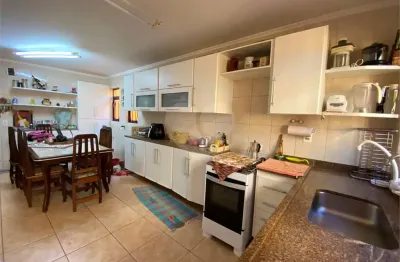 Casa com 3 quartos à venda na rua padre francisco joão de azevedo, 109, vila romero, são paulo, 190 m2 por r$ 850.000