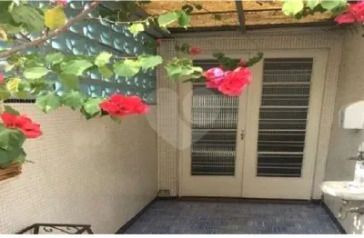 Casa com 4 quartos à venda na rua juvenal parada, 130, mooca, são paulo, 150 m2 por r$ 1.010.000