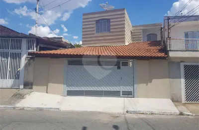 Casa com 3 quartos à venda na rua gil vicente, 48, vila dionisia, são paulo, 130 m2 por r$ 580.000