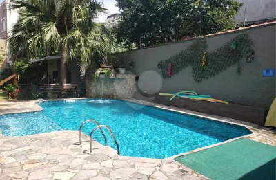Casa com 7 quartos à venda na rua ipomeias, 187, vila bela, são paulo, 439 m2 por r$ 1.100.000