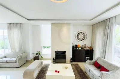 Casa em condomínio fechado com 4 quartos à venda na alameda pégasus, 277, alphaville, santana de parnaíba, 548 m2 por r$ 3.700.000