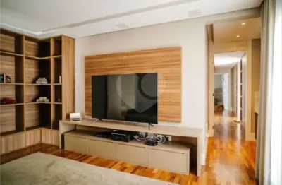 Casa em condomínio fechado com 5 quartos à venda na alameda shangai, 84, tamboré, santana de parnaíba, 1180 m2 por r$ 31.000.000