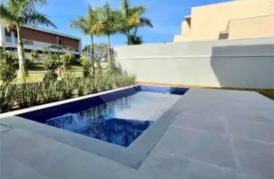 Casa em condomínio fechado com 4 quartos à venda na alameda van gogh, 478, alphaville, santana de parnaíba, 268 m2 por r$ 2.489.000