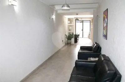 Casa à venda na Rua Conselheiro Moreira de Barros, 104, Santana, São Paulo, 256 m2 por R$ 2.100.000