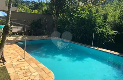 Casa em condomínio fechado com 5 quartos à venda na alameda saragoza, 224, alphaville conde ii, barueri, 370 m2 por r$ 3.090.000