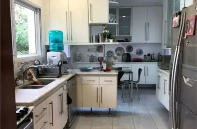 Casa em condomínio fechado com 4 quartos à venda na alameda jaguaruna, 570, residencial morada dos lagos, barueri, 420 m2 por r$ 4.190.000