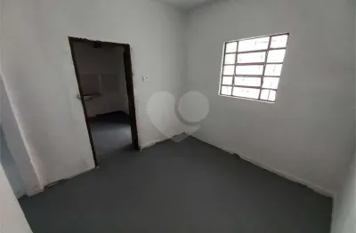 Casa com 2 quartos à venda na estrada do campo limpo, 6455, pirajussara, são paulo, 225 m2 por r$ 1.520.000