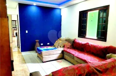 Casa com 3 quartos à venda na rua antonio conselheiro, 132, mirante de jandira, jandira, 210 m2 por r$ 650.000