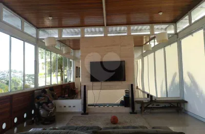 Casa em condomínio fechado com 3 quartos à venda na estrada fazendinha, 6600, jardim ana estela, carapicuíba, 500 m2 por r$ 1.750.000