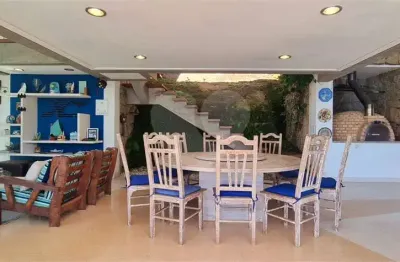 Casa com 4 quartos à venda na avenida brasil, 1517, piúva, ilhabela, 500 m2 por r$ 4.500.000