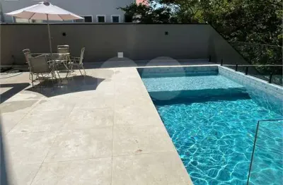 Casa em condomínio fechado com 3 quartos à venda na rua siriema, 17, suru, santana de parnaíba, 270 m2 por r$ 2.290.000