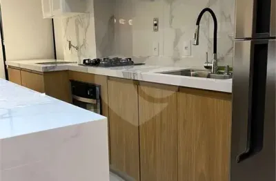 Apartamento com 3 quartos à venda na avenida das carinas, 156, indianópolis, são paulo, 66 m2 por r$ 1.800.000