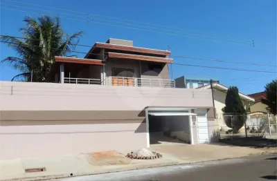 Casa com 4 quartos à venda na rua joão casemiro leme, 35, jardim presidente, mogi guaçu, 210 m2 por r$ 1.450.000