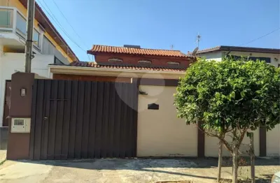 Casa com 4 quartos à venda na rua professora regina maria prestes momesso, 182, jardim siriema, sorocaba, 250 m2 por r$ 640.000