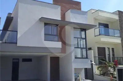 Casa em condomínio fechado com 4 quartos à venda na avenida expedicionário josé barca, 42, fazenda rodeio, mogi das cruzes, 220 m2 por r$ 1.640.000