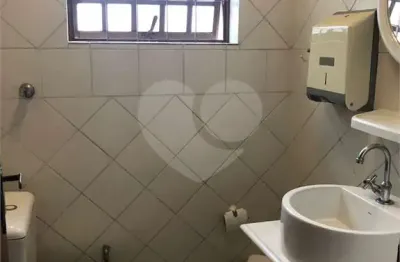 Casa com 13 quartos para alugar na rua airosa galvão, 151, água branca, são paulo, 445 m2 por r$ 19.000