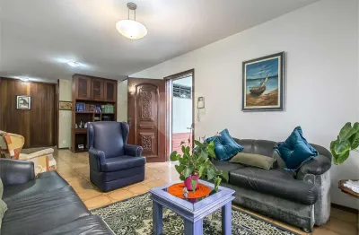 Casa com 4 quartos à venda na rua guarei, 146, vila bertioga, são paulo, 520 m2 por r$ 1.840.000