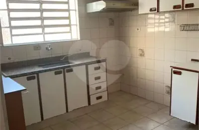 Casa com 2 quartos à venda na rua amaro cavalheiro, 84, pinheiros, são paulo, 90 m2 por r$ 2.000.000