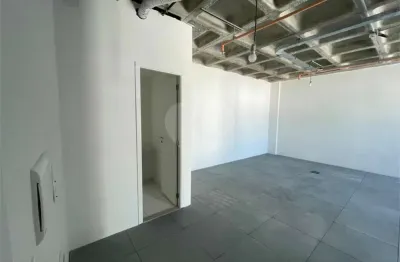 Sala comercial à venda na avenida pedroso de morais, 457, pinheiros, são paulo, 48 m2 por r$ 730.000