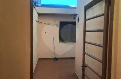 Casa com 3 quartos à venda na rua monsenhor antônio pepe, 241, parque jabaquara, são paulo, 157 m2 por r$ 680.000
