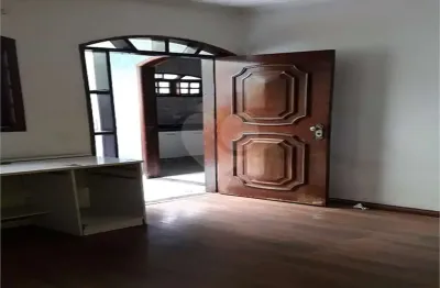 Casa com 4 quartos à venda na avenida joão de andrade, 389, santo antônio, osasco, 450 m2 por r$ 650.000