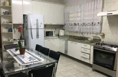 Casa com 2 quartos à venda na travessa joão juarez, 51, cerâmica, são caetano do sul, 364 m2 por r$ 1.430.000