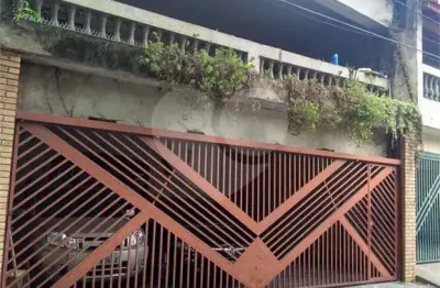 Casa com 3 quartos à venda na avenida elias antônio lopes, 22, parque taipas, são paulo, 220 m2 por r$ 549.000