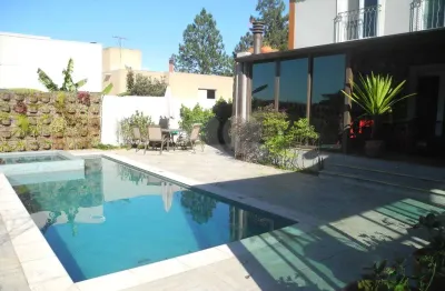 Casa em condomínio fechado com 6 quartos à venda na alameda jaguaruçu, 932, residencial morada dos lagos, barueri, 700 m2 por r$ 3.600.000