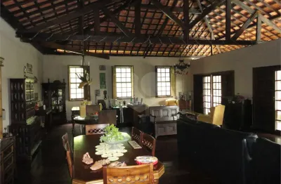 Casa com 9 quartos à venda na rua monte hermon, 60, parque morumbi, mogi das cruzes, 900 m2 por r$ 4.000.000