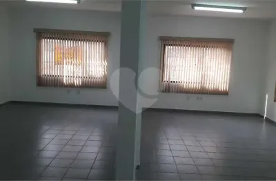 Prédio para alugar na rua lucas fortunato, 181, vila mathias, santos, 480 m2 por r$ 8.000