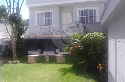 Casa em condomínio fechado com 3 quartos à venda na rua icamaquã, 110, tremembé, são paulo, 140 m2 por r$ 750.000