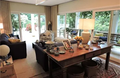 Casa em condomínio fechado com 4 quartos à venda na rua chile, 218, recanto impla, carapicuíba, 400 m2 por r$ 2.200.000
