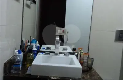 Casa com 6 quartos à venda na rua padre kassabian, 32, baronesa, osasco, 300 m2 por r$ 650.000