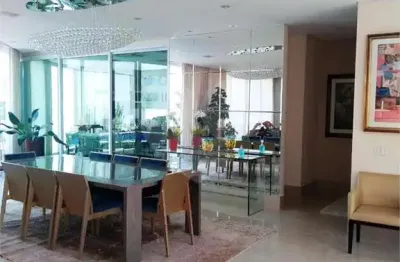 Casa em condomínio fechado com 5 quartos à venda na alameda das folhas, 99, cidade tamboré, santana de parnaíba, 529 m2 por r$ 4.030.000