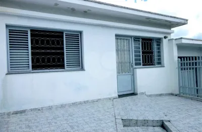 Casa com 3 quartos à venda na rua doutor antônio de castro prado, 426, vila clayton, valinhos, 162 m2 por r$ 1.200.000