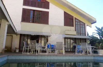 Casa em condomínio fechado com 5 quartos à venda na alameda beija-flor, 516, morada dos pássaros, barueri, 433 m2 por r$ 2.200.000