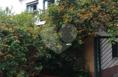 Casa com 4 quartos à venda na rua plínio de morais, 153, sumaré, são paulo, 300 m2 por r$ 2.800.000