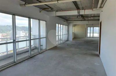 Sala comercial à venda na rua barão de paranapiacaba, 233, encruzilhada, santos, 68 m2 por r$ 585.000