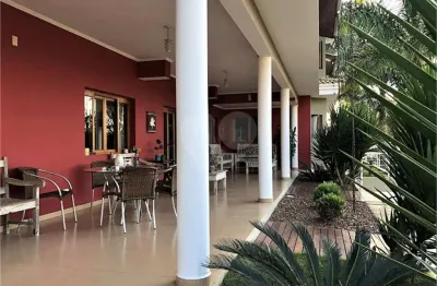 Casa em condomínio fechado com 4 quartos à venda na rua da ferradura, 630, chácara santa lúcia, carapicuíba, 517 m2 por r$ 3.990.000