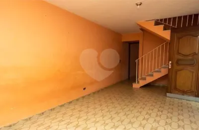 Casa com 3 quartos à venda na rua santa bibiana, 76, vila sônia, são paulo, 156 m2 por r$ 920.000